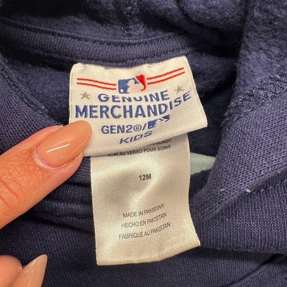 Toddler Yankee Hoodie -12 M - Picture 3 of 3